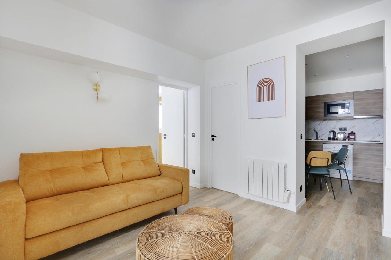 Pick A Flat'S Apartment In Montorgueil - Rue Notre Dame De Recouvrance Париж Екстериор снимка