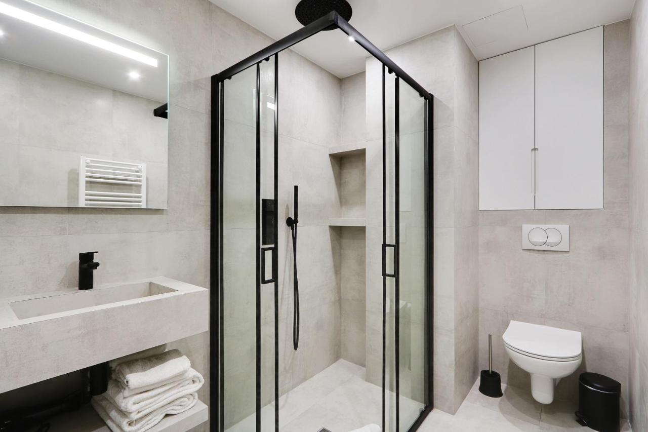 Pick A Flat'S Apartment In Montorgueil - Rue Notre Dame De Recouvrance Париж Екстериор снимка